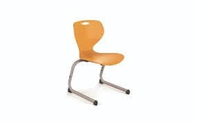 Chaise monobloc U